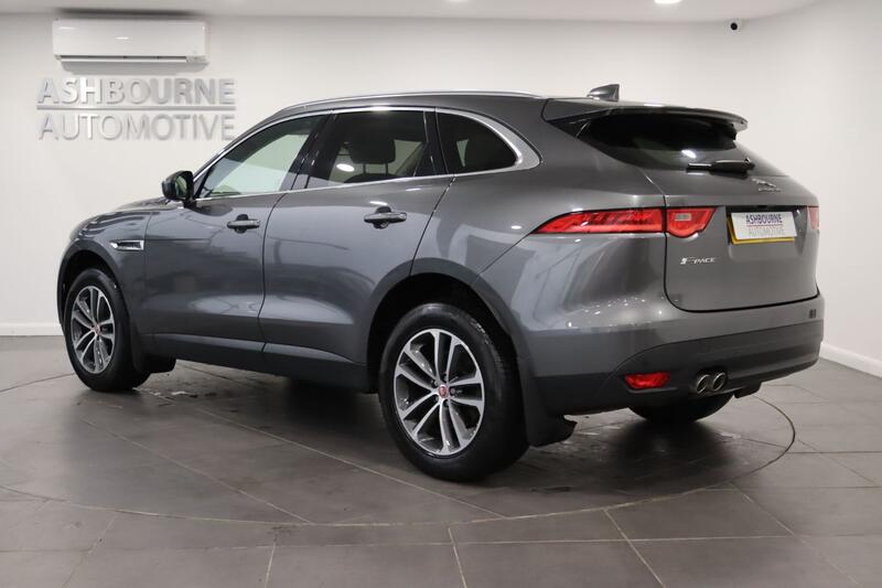 JAGUAR F-PACE 2.0 D180 Portfolio 2017