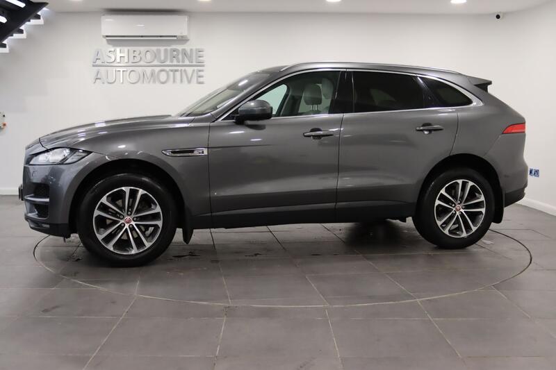 JAGUAR F-PACE 2.0 D180 Portfolio 2017