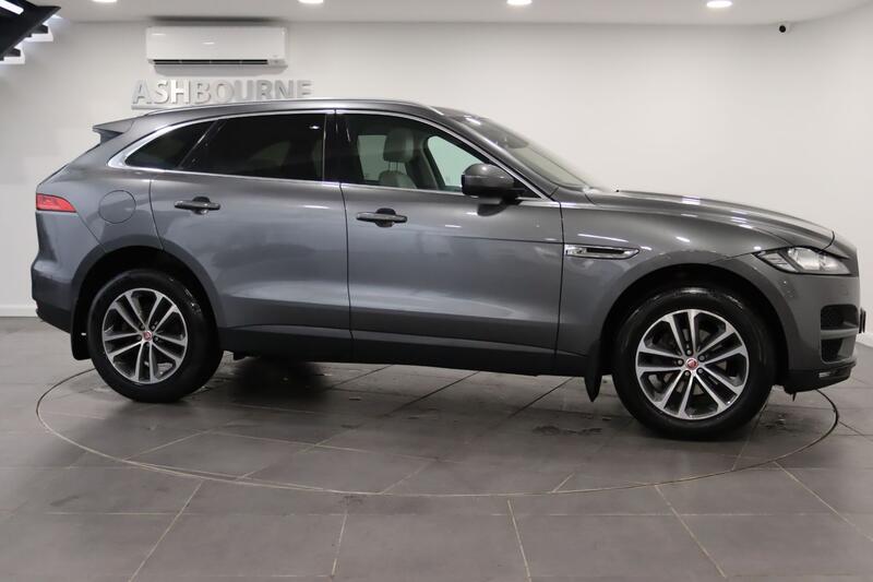 JAGUAR F-PACE 2.0 D180 Portfolio 2017