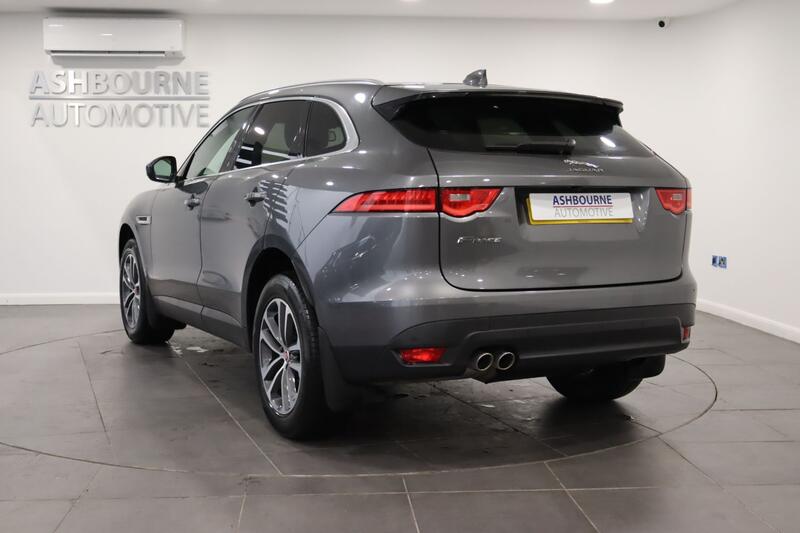 JAGUAR F-PACE 2.0 D180 Portfolio 2017