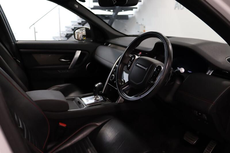 LAND ROVER DISCOVERY SPORT 2.0 D150 MHEV R-Dynamic SE 2021