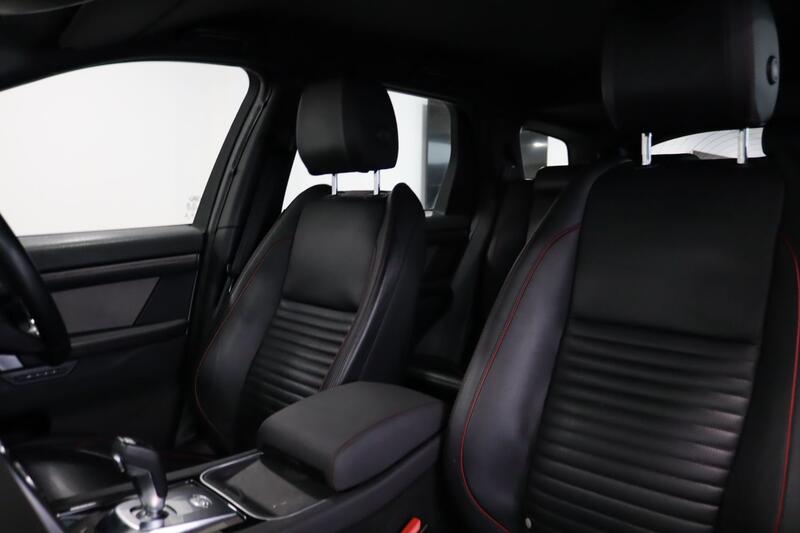 LAND ROVER DISCOVERY SPORT 2.0 D150 MHEV R-Dynamic SE 2021