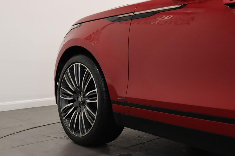 LAND ROVER RANGE ROVER VELAR 2.0 D240 R-Dynamic HSE 2019