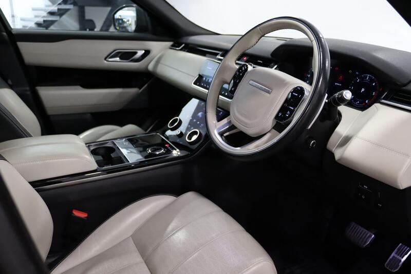 LAND ROVER RANGE ROVER VELAR 2.0 D240 R-Dynamic HSE 2019