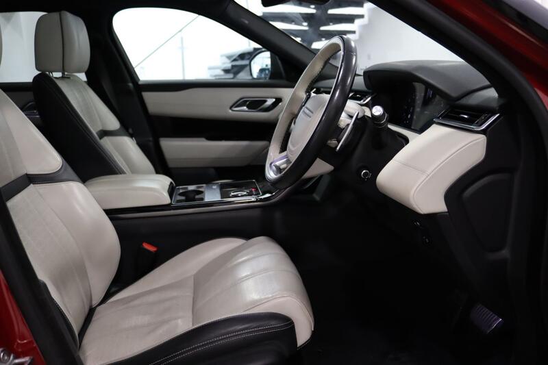 LAND ROVER RANGE ROVER VELAR 2.0 D240 R-Dynamic HSE 2019