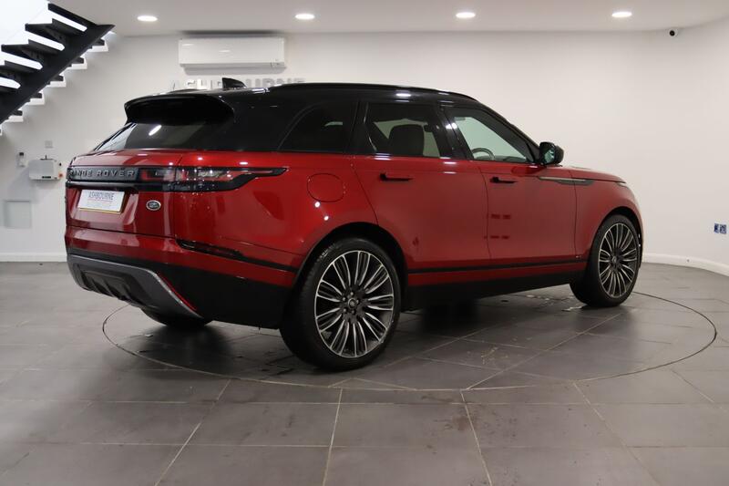 LAND ROVER RANGE ROVER VELAR 2.0 D240 R-Dynamic HSE 2019