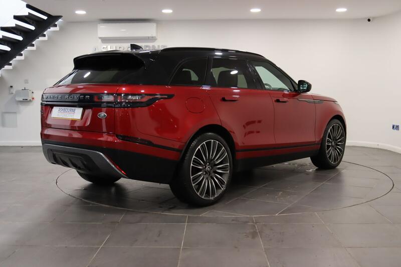 LAND ROVER RANGE ROVER VELAR 2.0 D240 R-Dynamic HSE 2019