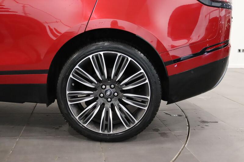 LAND ROVER RANGE ROVER VELAR 2.0 D240 R-Dynamic HSE 2019