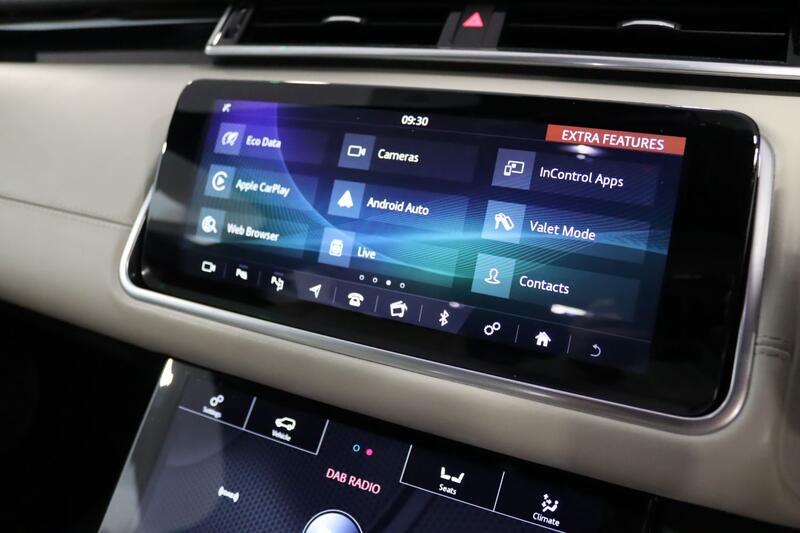 LAND ROVER RANGE ROVER VELAR 2.0 D240 R-Dynamic HSE 2019