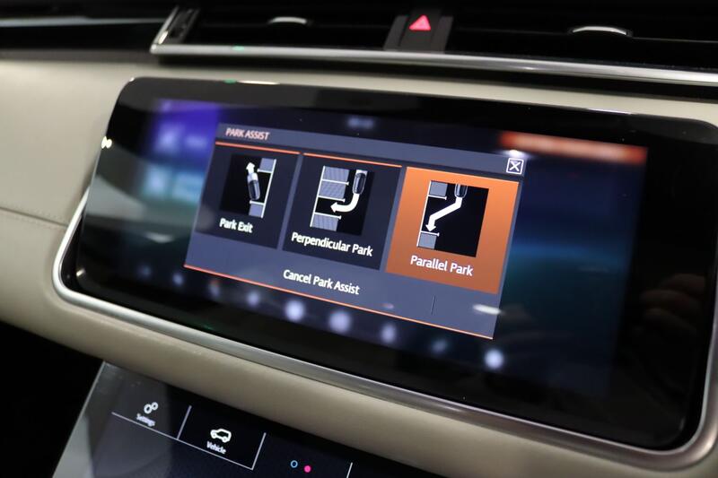 LAND ROVER RANGE ROVER VELAR 2.0 D240 R-Dynamic HSE 2019