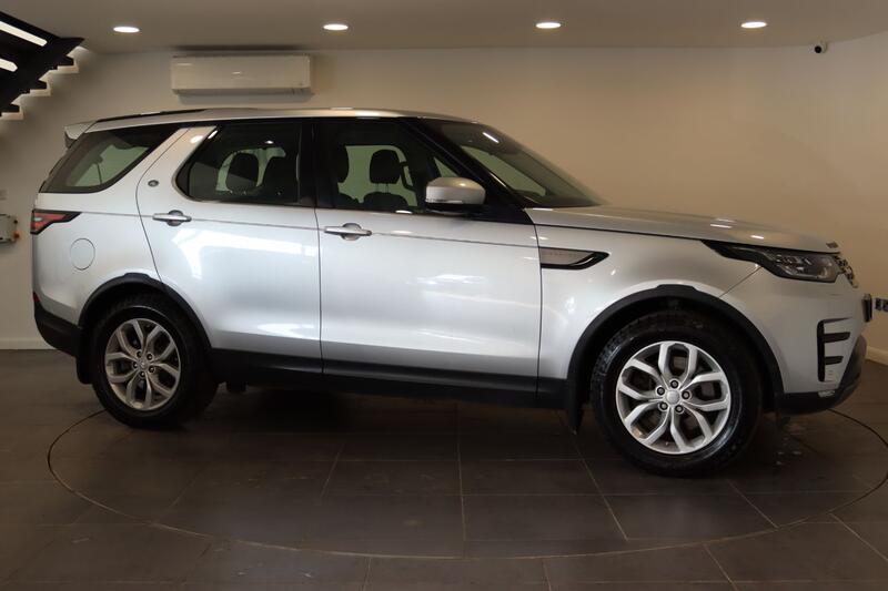 LAND ROVER DISCOVERY 3.0 TD V6 SE 2017