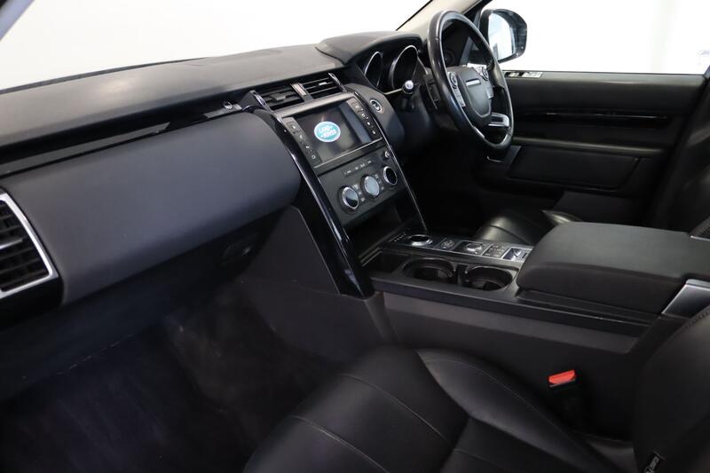 LAND ROVER DISCOVERY 3.0 TD V6 SE 2017