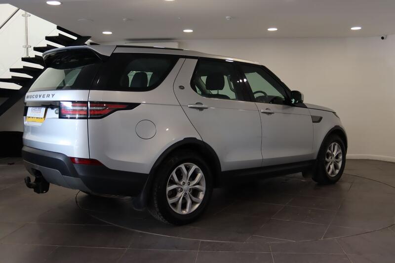 LAND ROVER DISCOVERY 3.0 TD V6 SE 2017