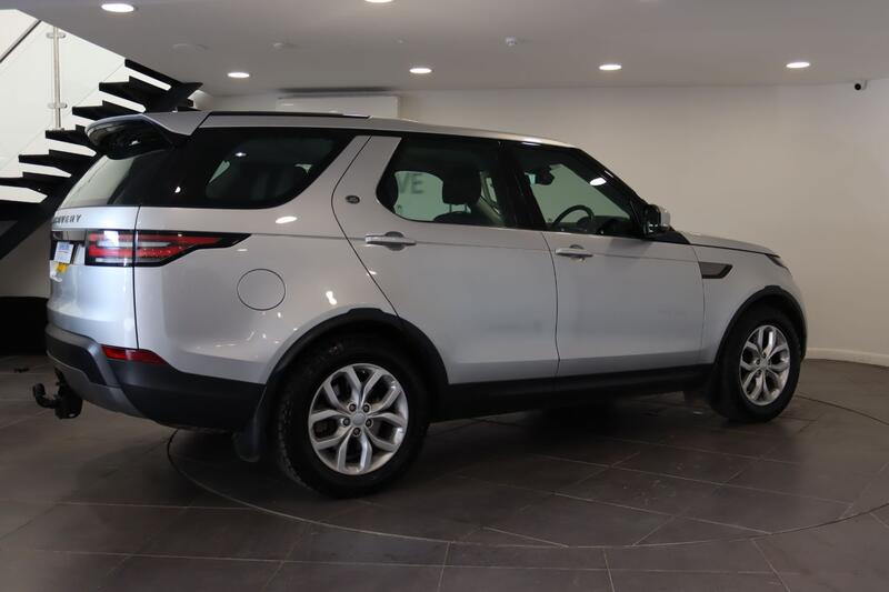 LAND ROVER DISCOVERY 3.0 TD V6 SE 2017
