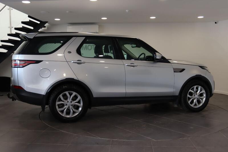 LAND ROVER DISCOVERY 3.0 TD V6 SE 2017