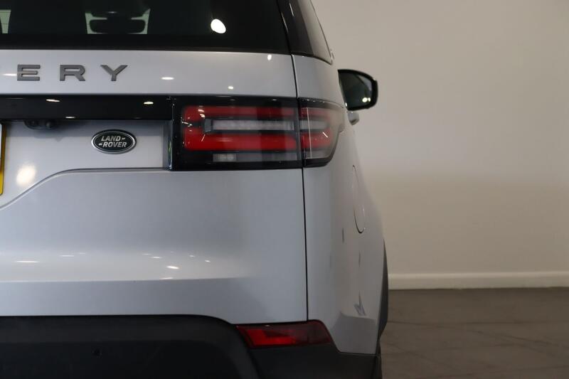 LAND ROVER DISCOVERY 3.0 TD V6 SE 2017