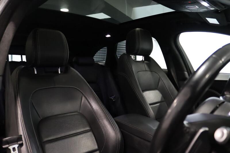 JAGUAR F-PACE 2.0 D180 R-Sport 2018