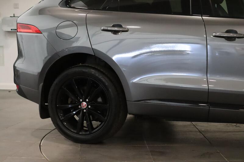 JAGUAR F-PACE 2.0 D180 R-Sport 2018