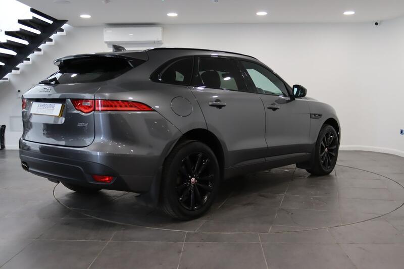 JAGUAR F-PACE 2.0 D180 R-Sport 2018
