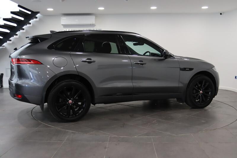 JAGUAR F-PACE 2.0 D180 R-Sport 2018
