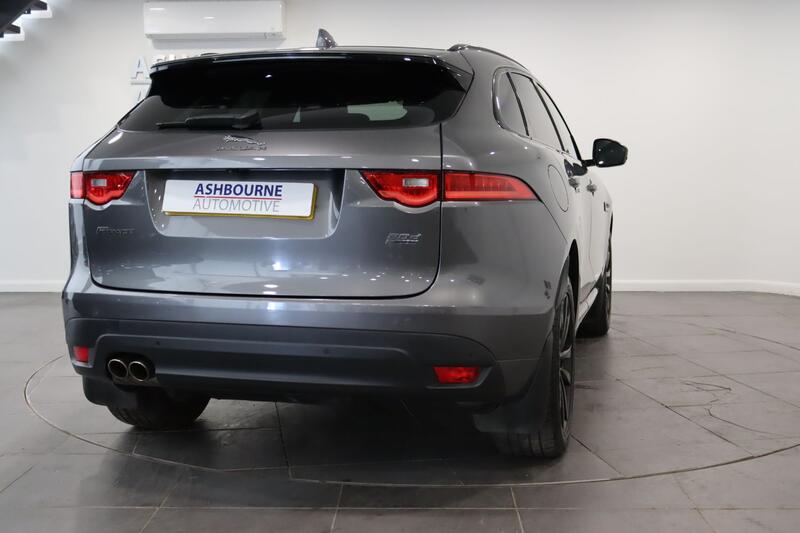 JAGUAR F-PACE 2.0 D180 R-Sport 2018