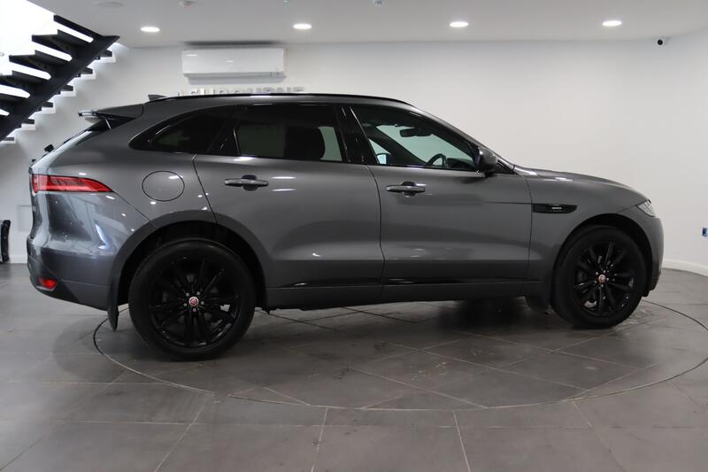 JAGUAR F-PACE 2.0 D180 R-Sport 2018