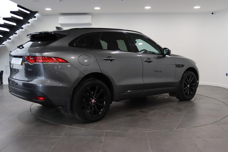 JAGUAR F-PACE 2.0 D180 R-Sport 2018