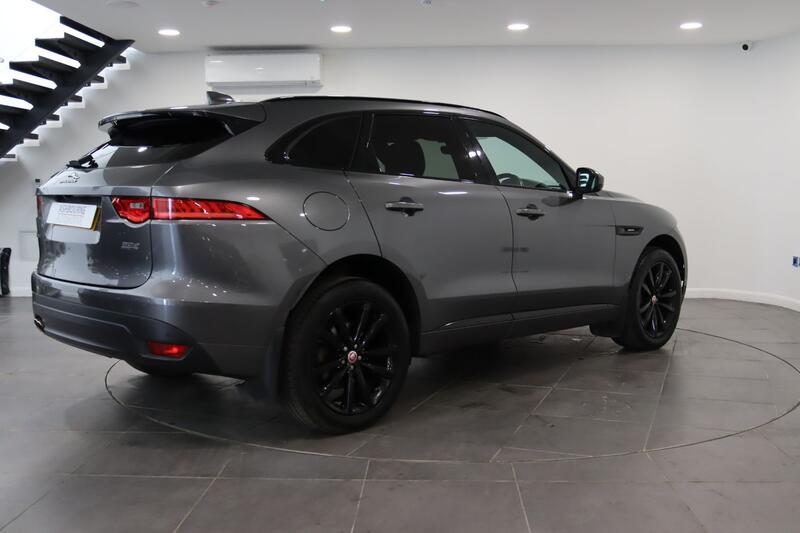 JAGUAR F-PACE 2.0 D180 R-Sport 2018