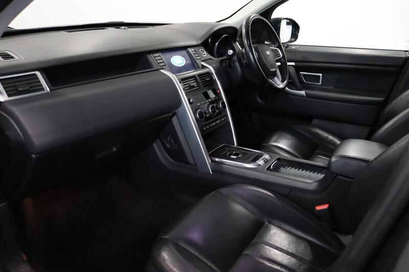 LAND ROVER DISCOVERY SPORT 2.0 TD4 HSE Black 2017
