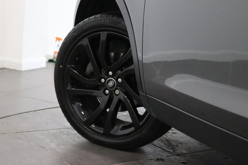 LAND ROVER DISCOVERY SPORT 2.0 TD4 HSE Black 2017