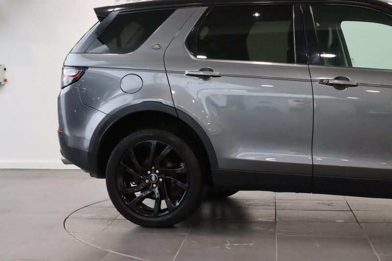 LAND ROVER DISCOVERY SPORT 2.0 TD4 HSE Black 2017