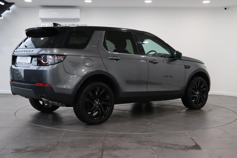 LAND ROVER DISCOVERY SPORT 2.0 TD4 HSE Black 2017