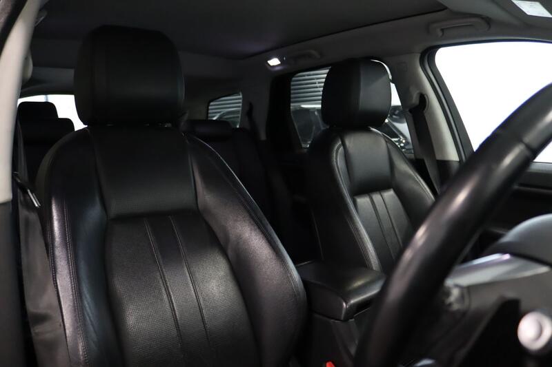 LAND ROVER DISCOVERY SPORT 2.0 TD4 HSE Black 2017