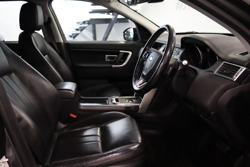 LAND ROVER DISCOVERY SPORT 2.0 TD4 HSE Black 2017