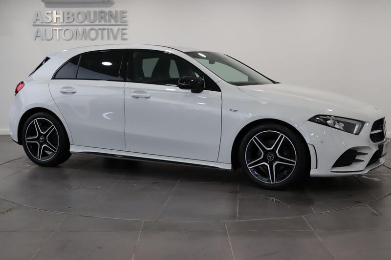 MERCEDES-BENZ A CLASS 1.3 A200 AMG Line Edition 2022