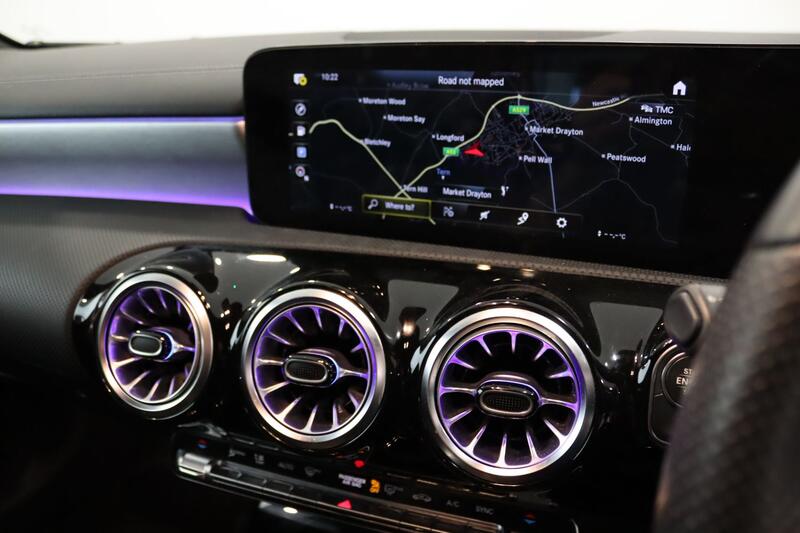 MERCEDES-BENZ A CLASS 1.3 A200 AMG Line Edition 2022
