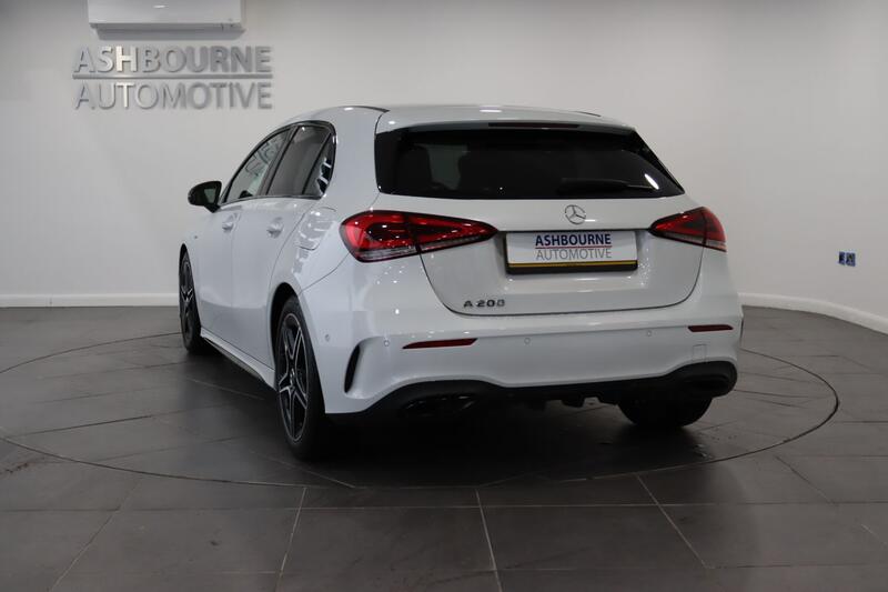 MERCEDES-BENZ A CLASS 1.3 A200 AMG Line Edition 2022