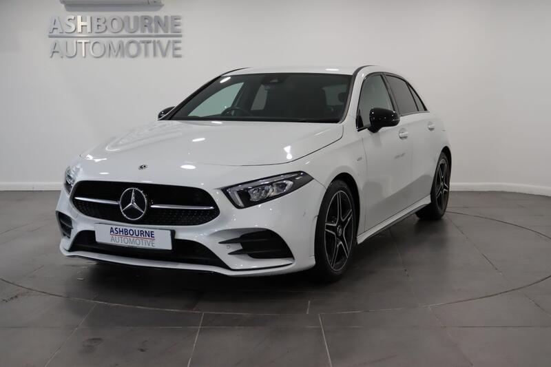 MERCEDES-BENZ A CLASS 1.3 A200 AMG Line Edition 2022