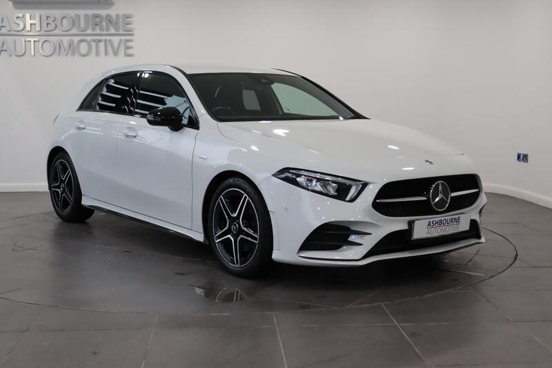 MERCEDES-BENZ A CLASS 1.3 A200 AMG Line Edition 2022