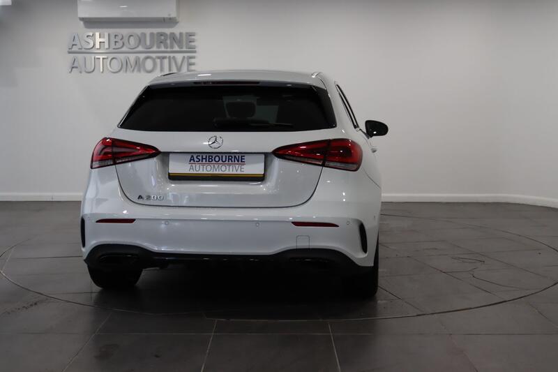 MERCEDES-BENZ A CLASS 1.3 A200 AMG Line Edition 2022