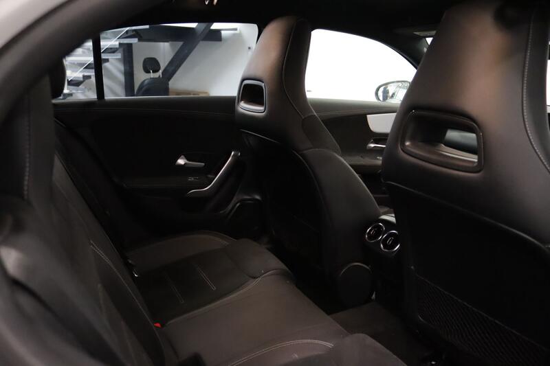 MERCEDES-BENZ A CLASS 1.3 A200 AMG Line Edition 2022