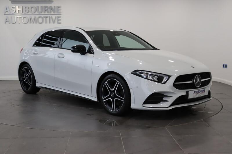 MERCEDES-BENZ A CLASS 1.3 A200 AMG Line Edition 2022