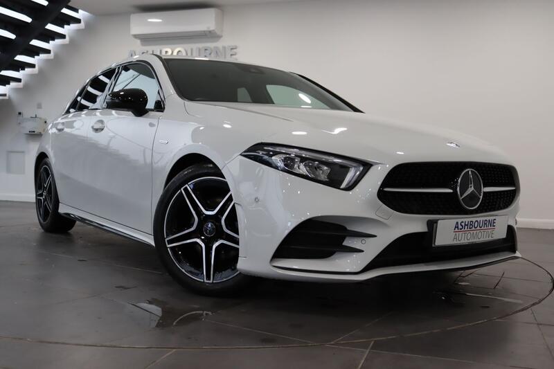 MERCEDES-BENZ A CLASS 1.3 A200 AMG Line Edition 2022
