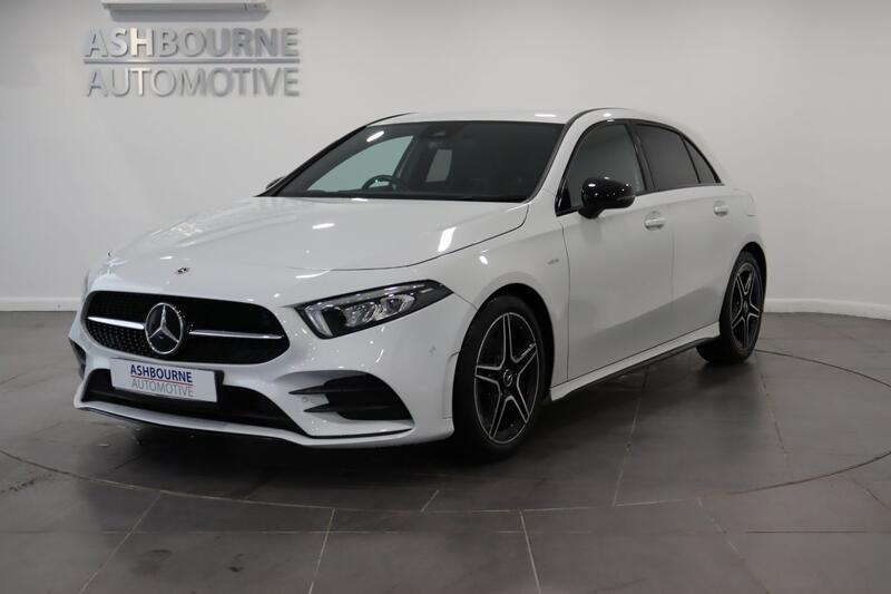 MERCEDES-BENZ A CLASS 1.3 A200 AMG Line Edition 2022