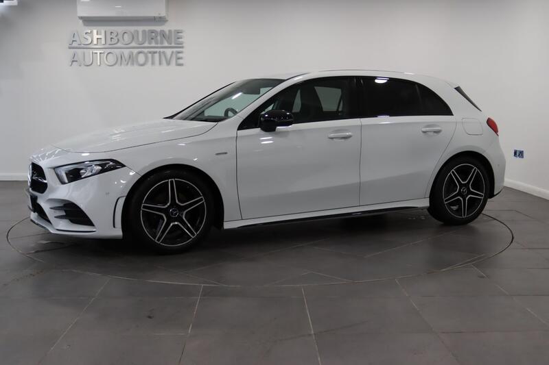MERCEDES-BENZ A CLASS 1.3 A200 AMG Line Edition 2022