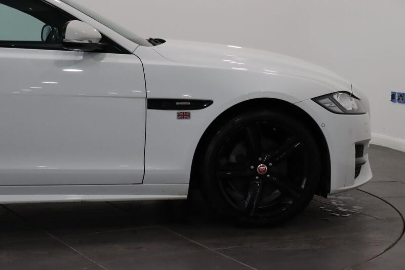 JAGUAR XF 2.0 d R-Sport 2017