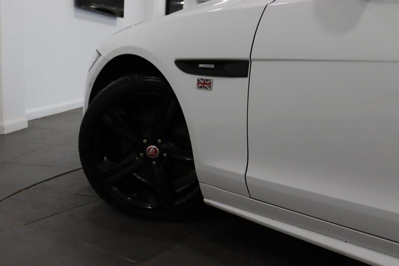 JAGUAR XF 2.0 d R-Sport 2017