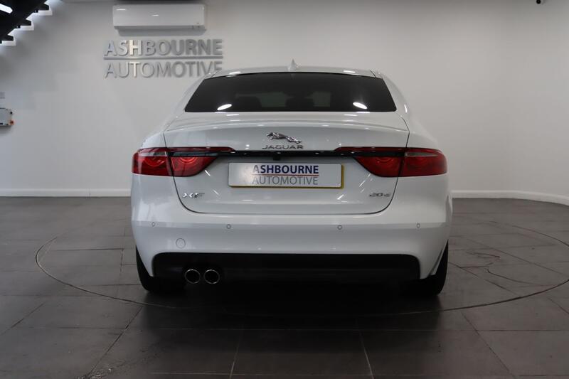 JAGUAR XF 2.0 d R-Sport 2017