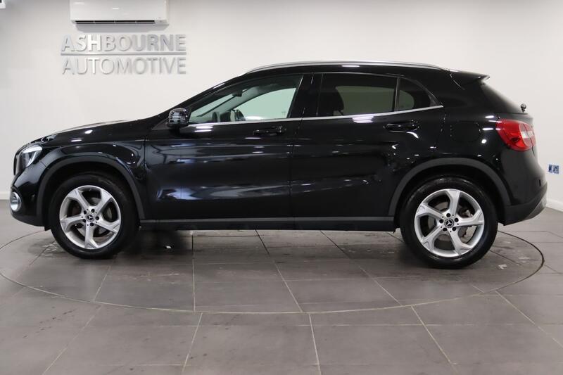 MERCEDES-BENZ GLA CLASS 1.6 GLA200 Sport 2019