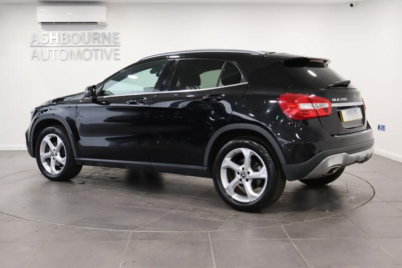 MERCEDES-BENZ GLA CLASS 1.6 GLA200 Sport 2019